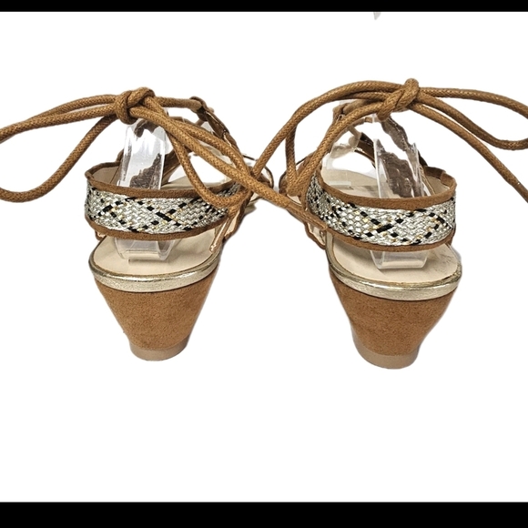 Soft Surroundings Brown 8M Low Wedge Strappy Summer Vacation  Strappy  Sandals - Picture 6 of 10